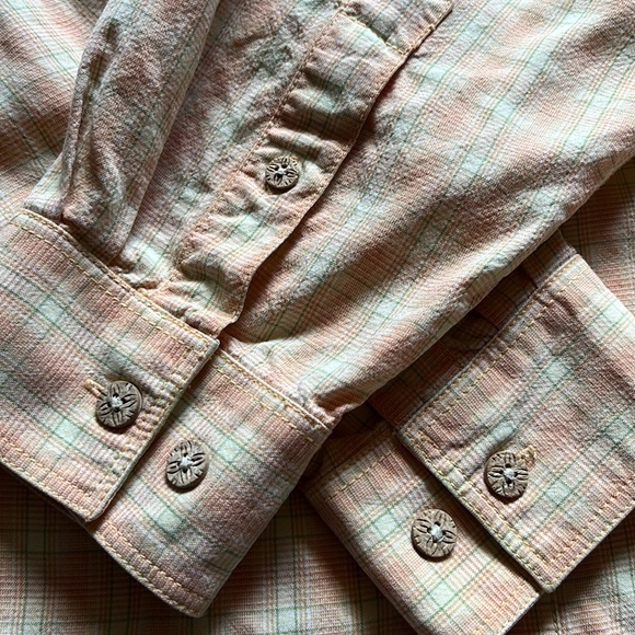 TOMMY BAHAMA long sleeves shirt - Picture 12 of 15